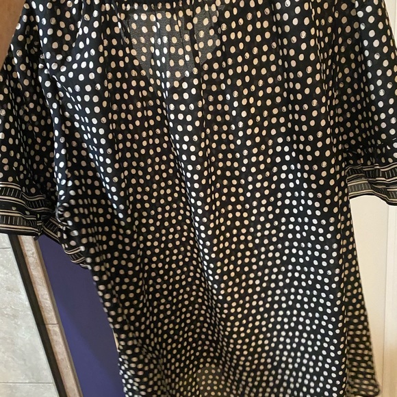 Max Studio top - Picture 2 of 5